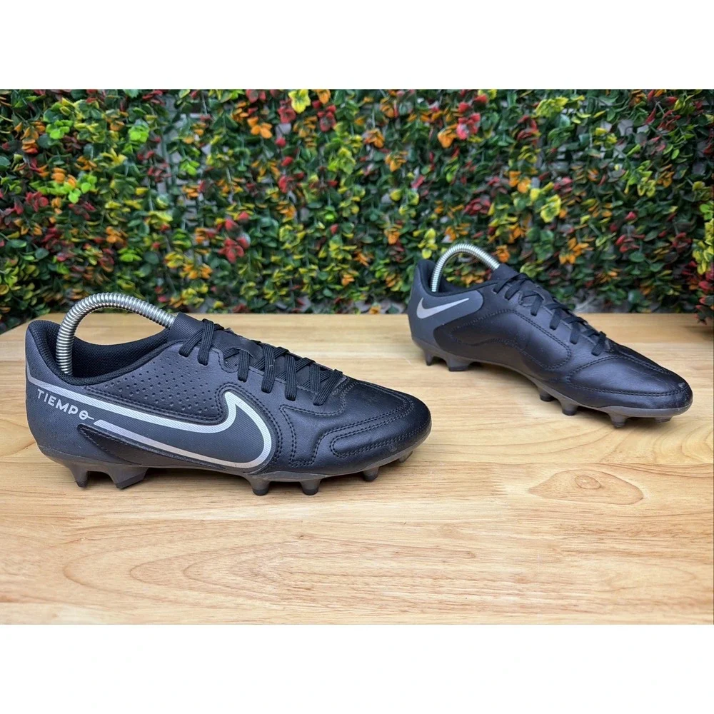 Nike Tiempo Legend‎ 9 Club Soccer Shoe Cleats Black Gray Men's 7.5 DA1176-007